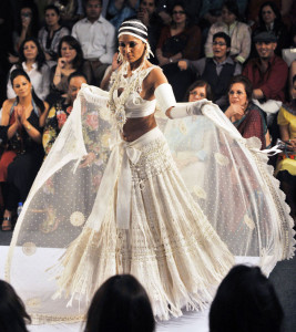 karachi-fashion-week-karachi-13